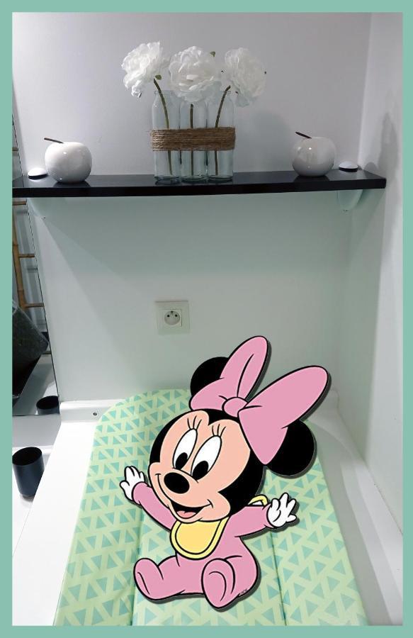 Appartement Avec Salle De Jeux Privee,10Min De Disney Transport En Commun 6 Couchages Chanteloup-en-Brie Exterior photo
